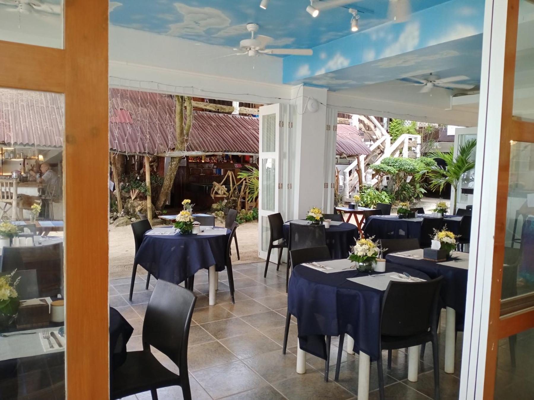 Signature Boracay South Beach Manoc-Manoc Buitenkant foto